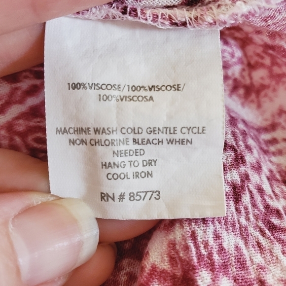 2108 * O'Neill Cold Shoulder Top Pink White Size XS - Picture 4 of 9